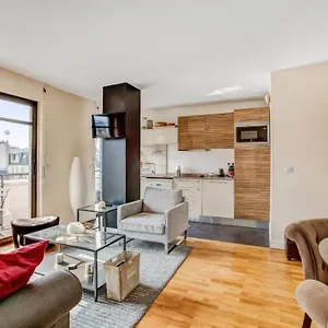 Welkeys - La Fontaine Appartement